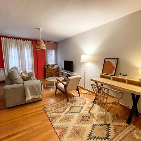 Apartamento Familiar En El Centro De Benasque Con Terraza エクステリア 写真